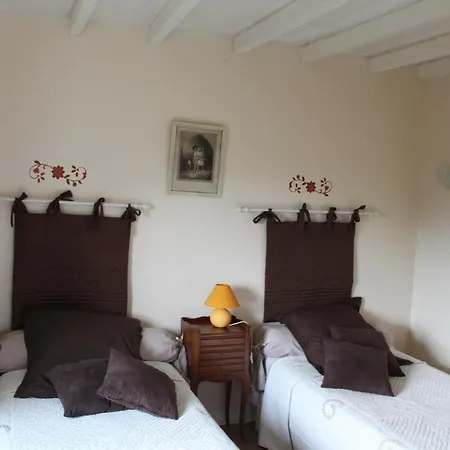 La Buissonniere Bed & Breakfast *