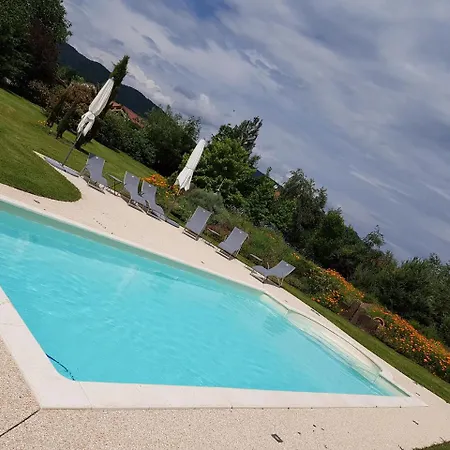La Buissonniere Bed & Breakfast