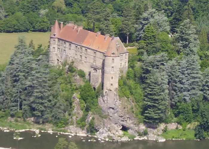 La Buissonniere ベッド・アンド・ブレックファスト 3*